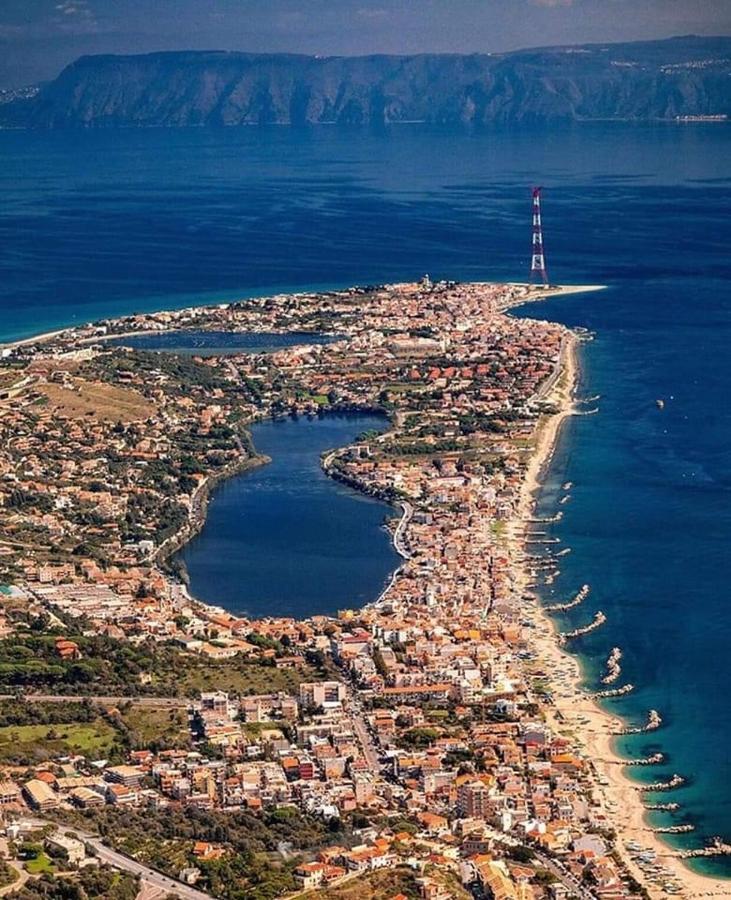 Tra Mare E Lago Torre di Faro Dış mekan fotoğraf